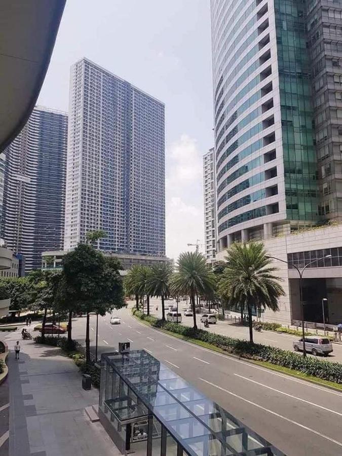 Fully Furnished Studio With Balcony In Air Residences Makati Philippines Manila Esterno foto